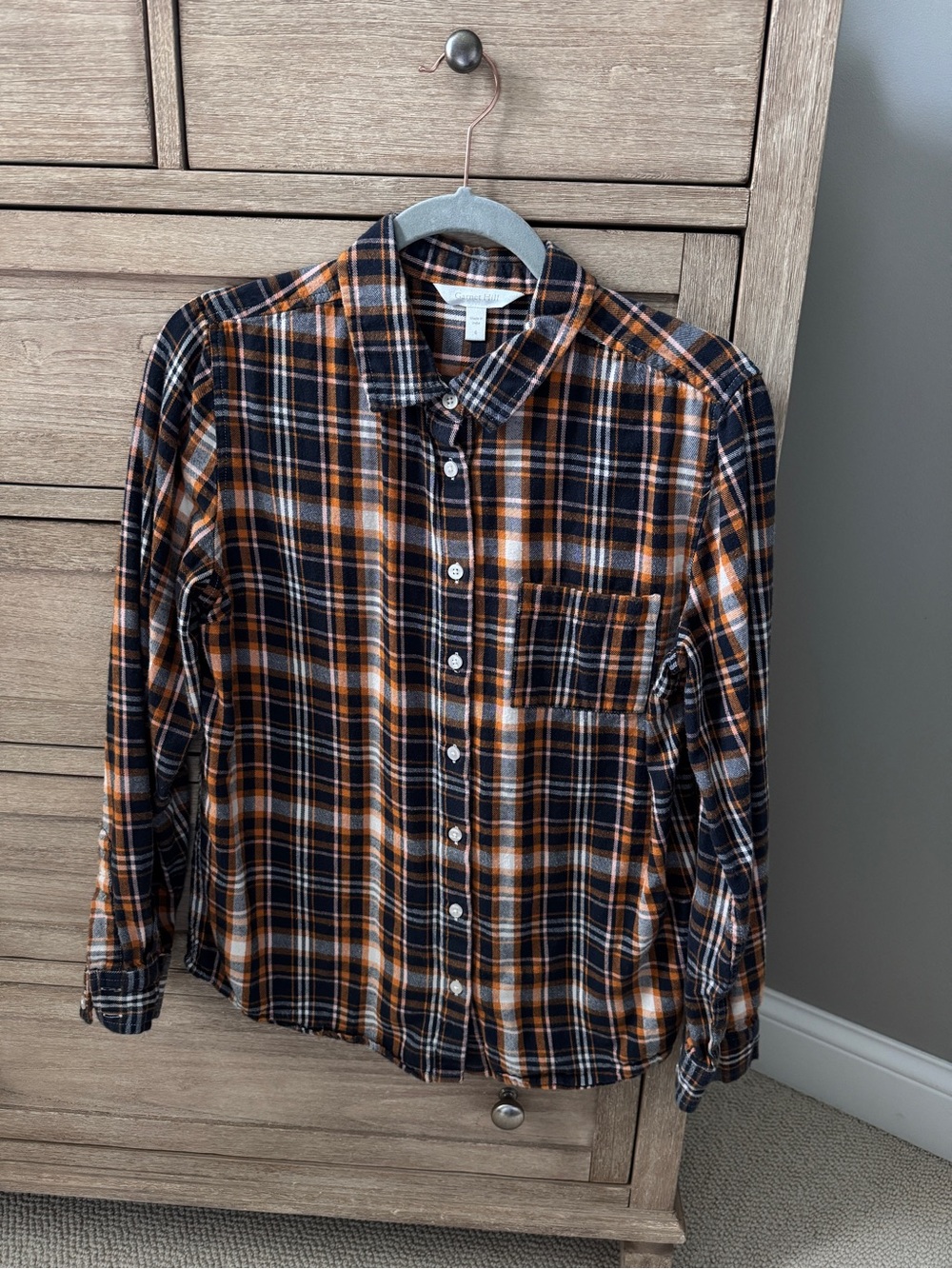 Garnet Hill Women’s Orange and Black Plaid Button-Up Flannel Shirt